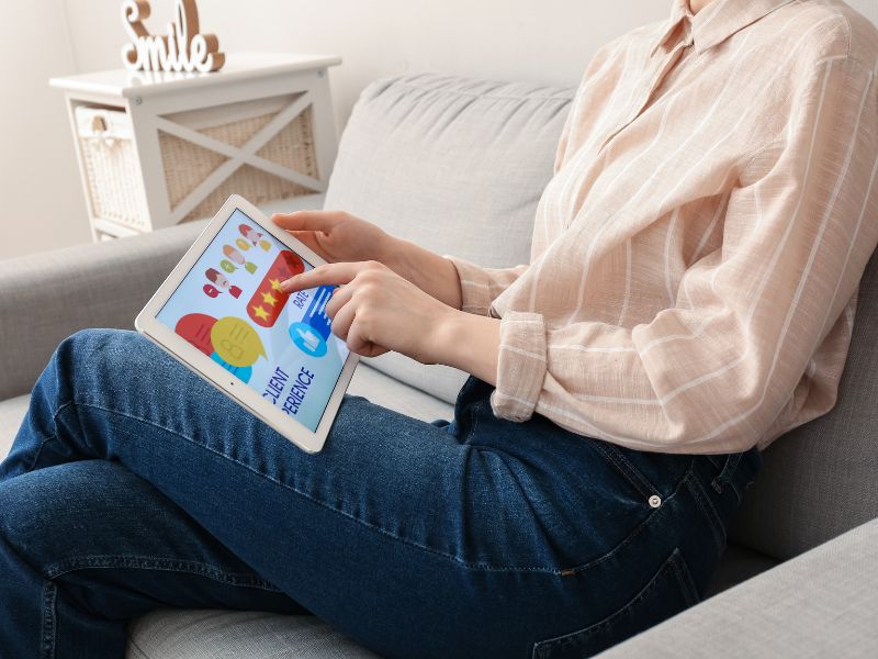 Aumentare i tuoi guadagni online: 7 strategie per incrementare le vendite 3 Come aumentare i tuoi guadagni online: migliora la UX del cliente sul tuo sito